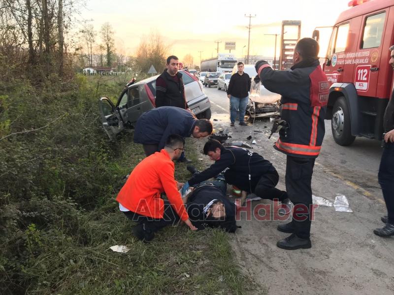 Kafa kafaya çarpıştılar 3'ü çocuk 6 yaralı