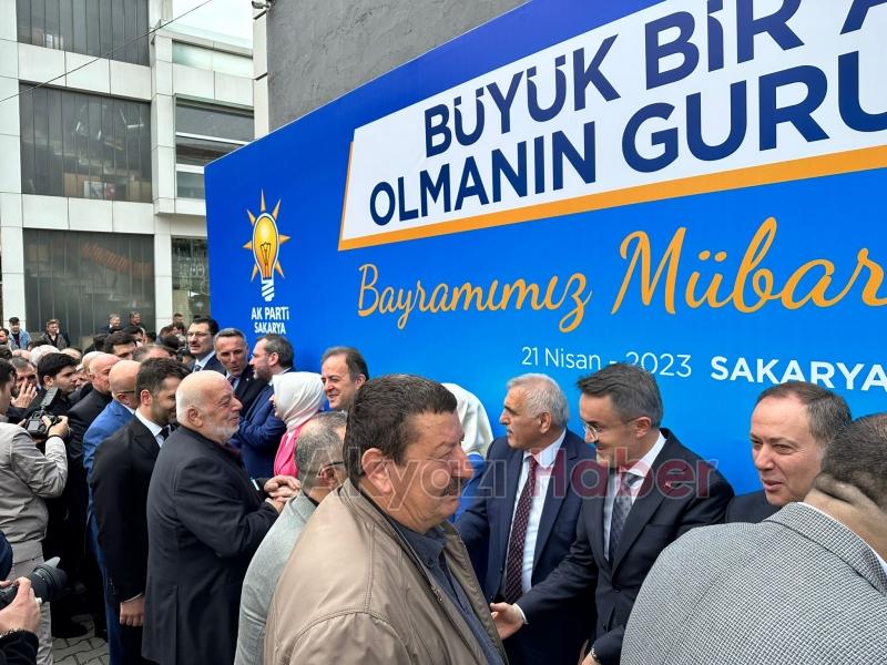 AK Parti Sakarya İl Teşkilatı bayramlaştı
