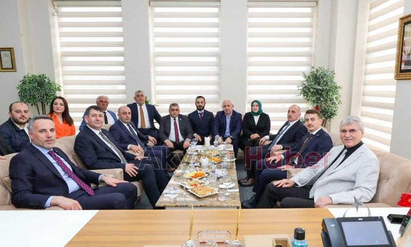 Başkan Yüce birlik ve beraberlik mesajı verdi