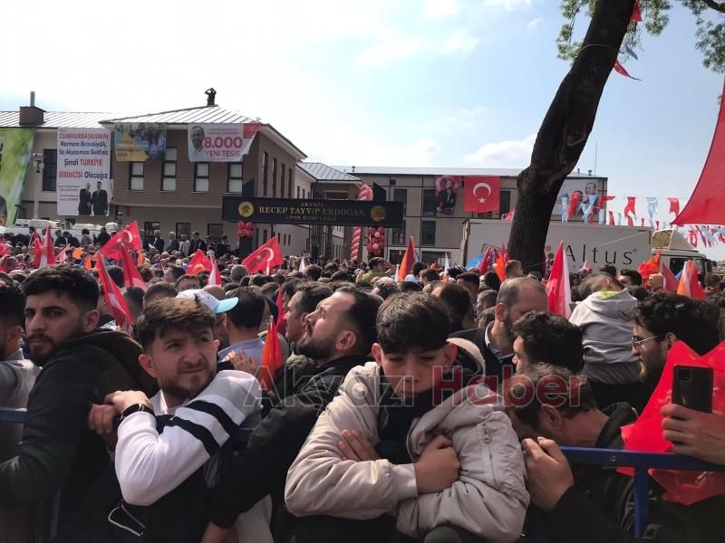 Cumhurbaşkanı Erdoğan Akyazı'da