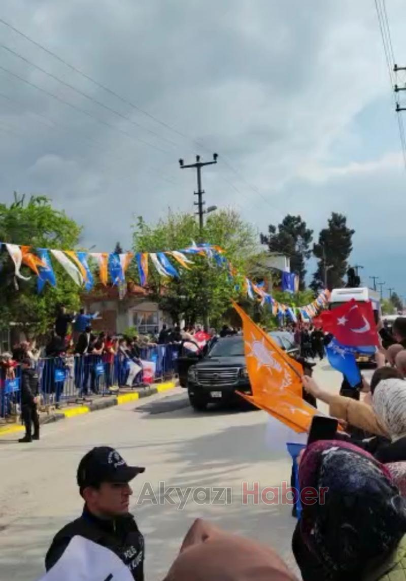 Recep Tayyip Erdoğan a Akyazı da Yoğun ilgi 