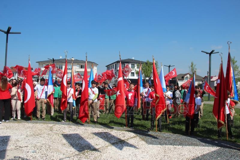 Akyazı'da 23 Nisan coşkuyla kutlandı