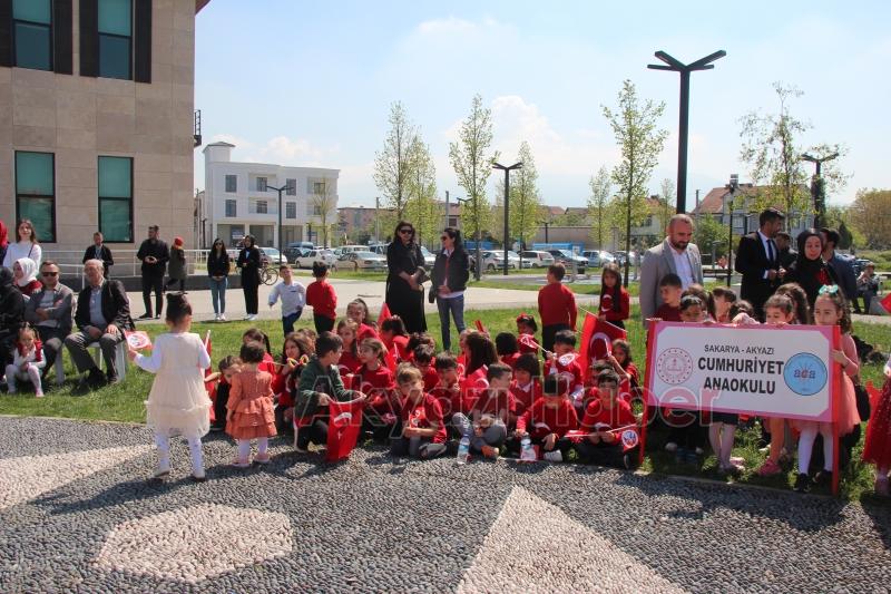 Akyazı'da 23 Nisan coşkuyla kutlandı