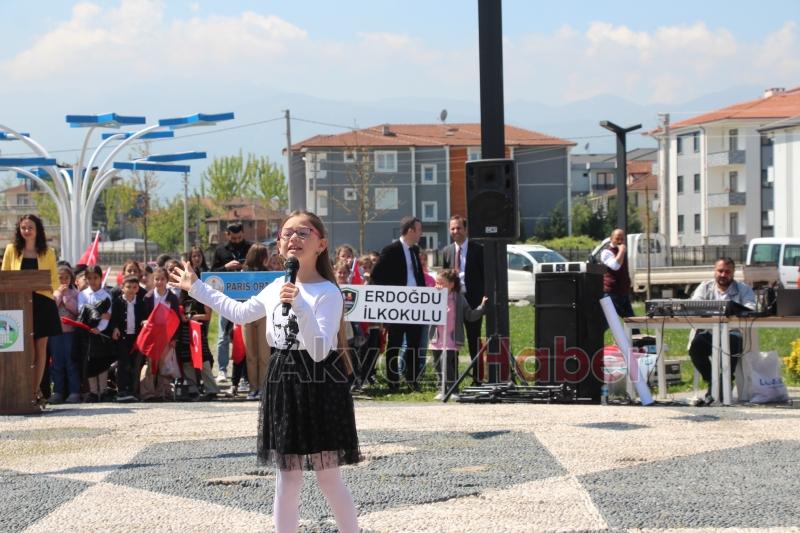 Akyazı'da 23 Nisan coşkuyla kutlandı