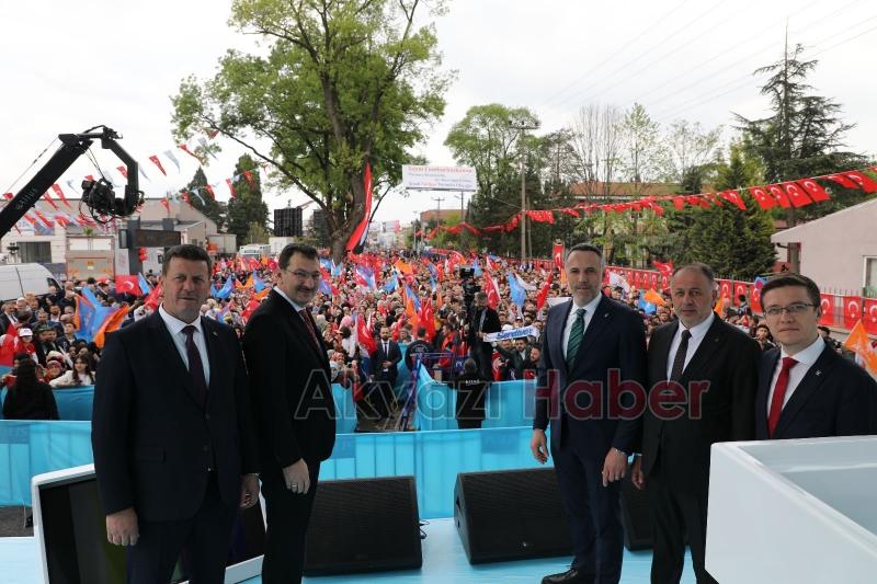  Mesut Ekrem coşkulu karşılama için teşekkür etti