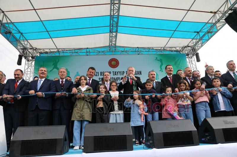  Mesut Ekrem coşkulu karşılama için teşekkür etti