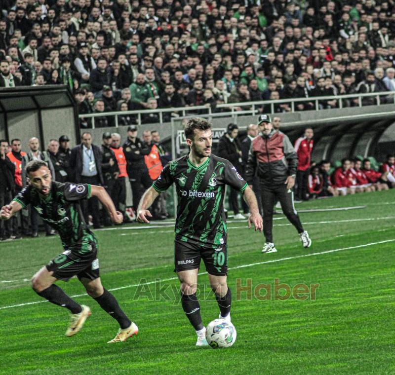 Sakaryaspor kayıp sürüyor