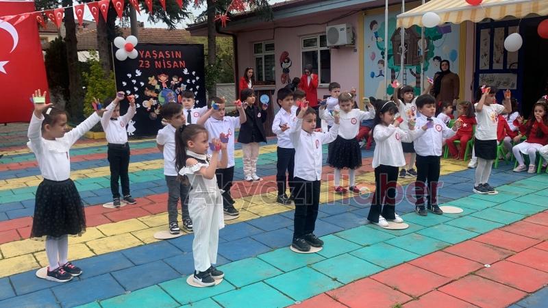 Akyazı Cumhuriyet Anaokulu'nda 23 Nisan kutlandı