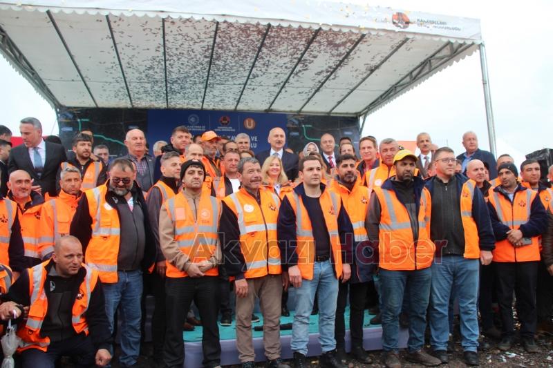 Karapürçek-Akyazı karayolunun temeli atıldı