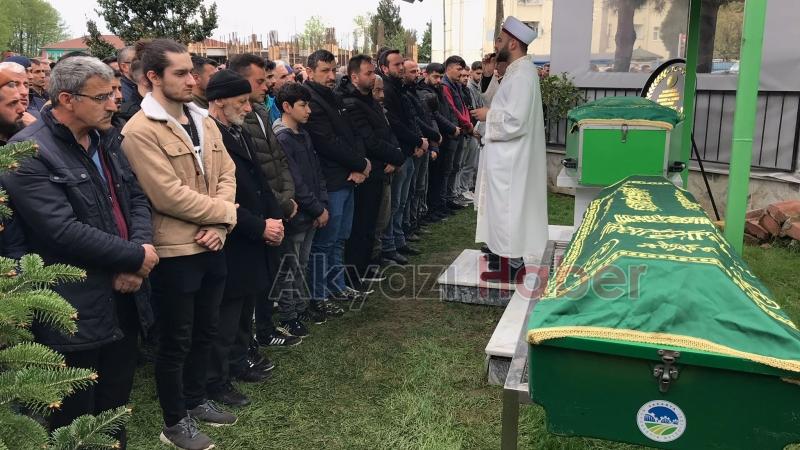 Kazada ölen 2 kişi toprağa verildi