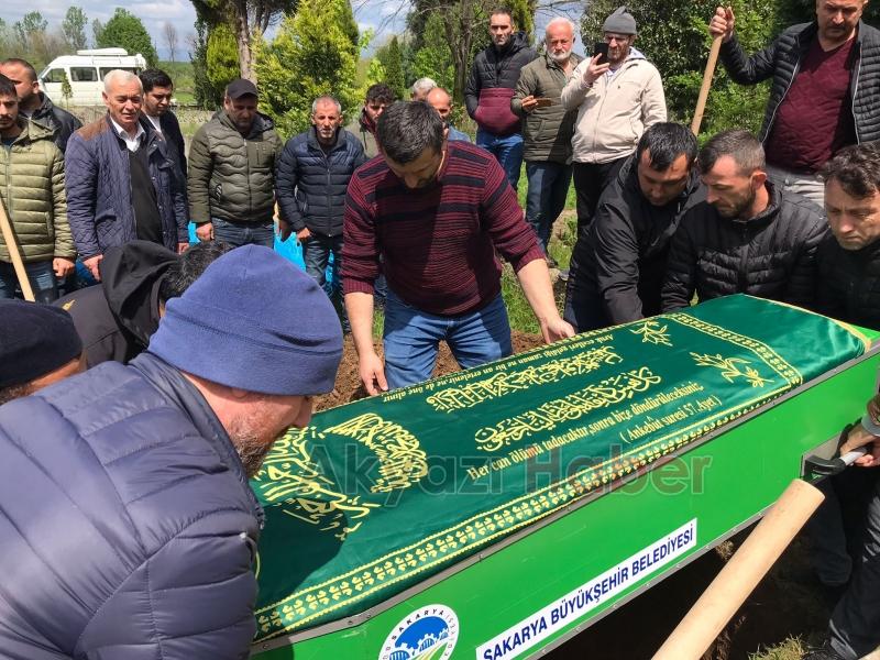 Kazada ölen 2 kişi toprağa verildi