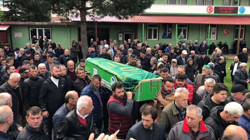 Kazada ölen 2 kişi toprağa verildi