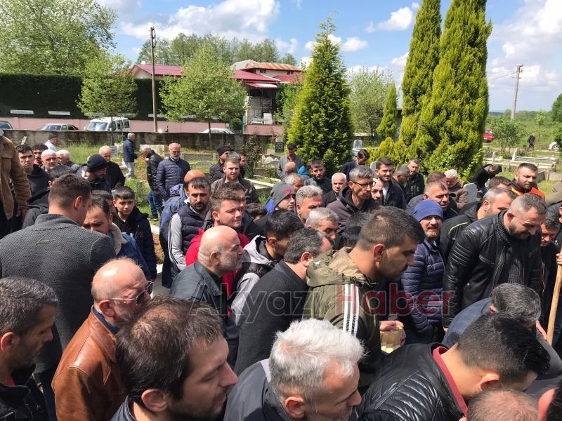 Kazada ölen 2 kişi toprağa verildi