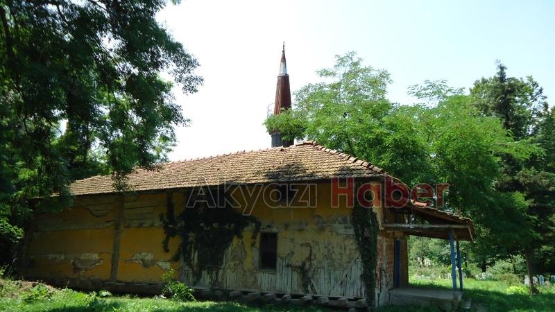 698 yıllık camii, yeniden ibadete açılmak için gün sayıyor