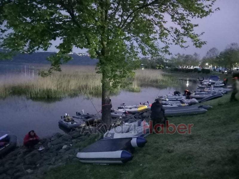 Turna balığı yakalama yarışması Sapanca Gölü'nde yapıldı