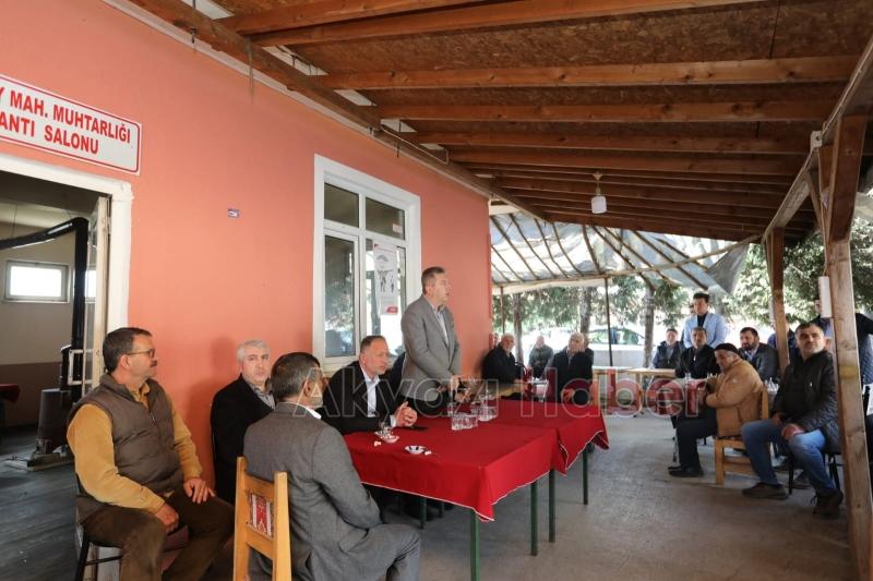 AK Parti adayı Kocacık Akyazı'da vatandaşlarla buluştu