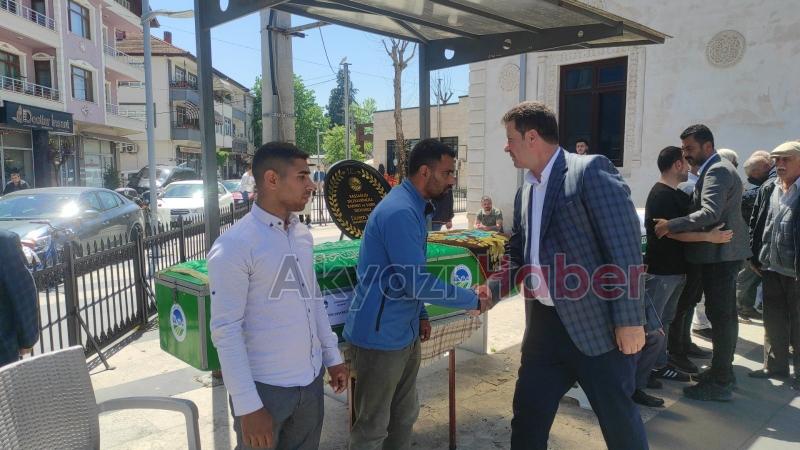 Resmiye Özen toprağa verildi