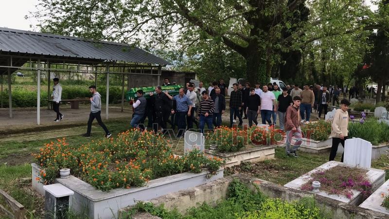 Kazada ölen Nihat Çakıl toprağa verildi