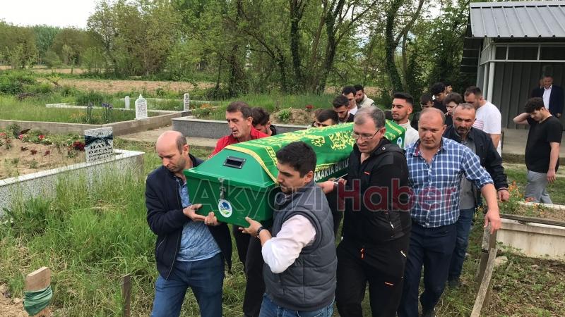 Kazada ölen Nihat Çakıl toprağa verildi
