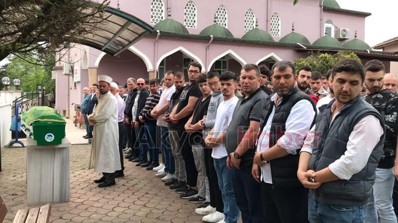 Kazada ölen Nihat Çakıl toprağa verildi