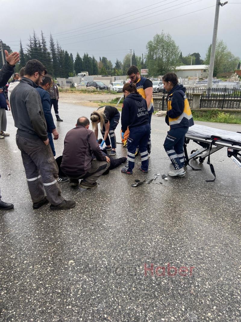 Akyazı'da cip ile çarpışan motosikletli yaralandı