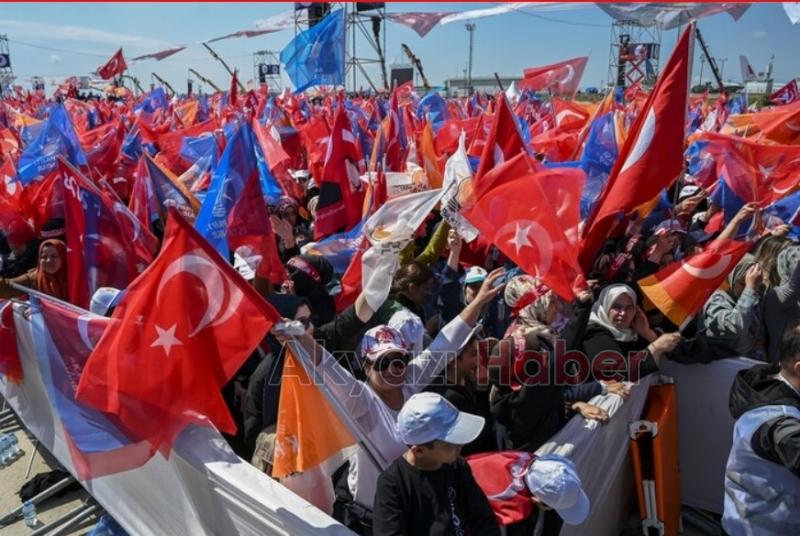 AK Parti'nin büyük İstanbul mitingine yoğun katılım