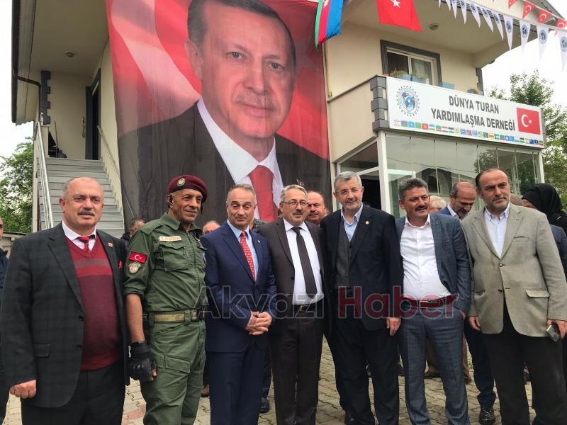 Dünya Turan Birliği Teşkilatı İlk Kongresi Akyazıda Yapıldı