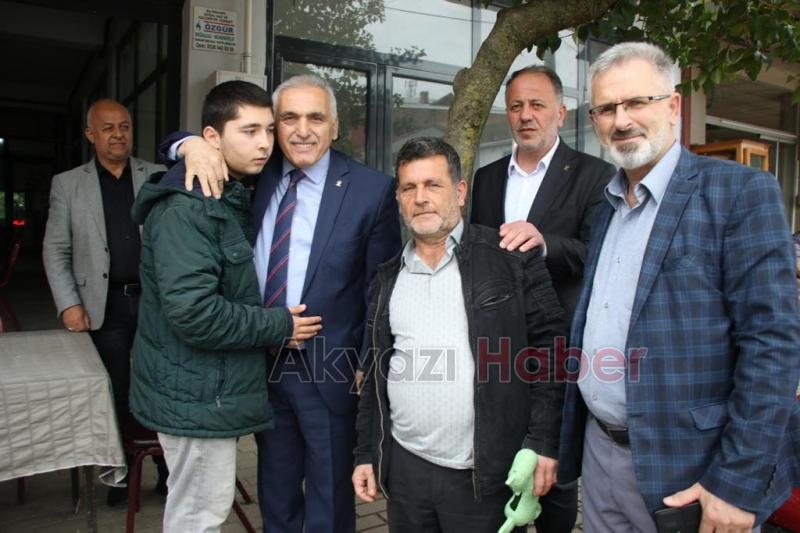 Ali İnci Akyazı'yı karış karış geziyor