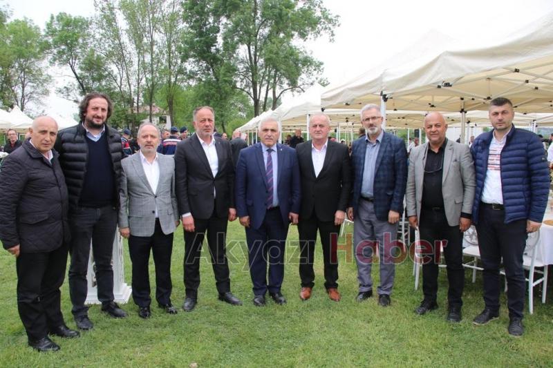 Ali İnci Akyazı'yı karış karış geziyor