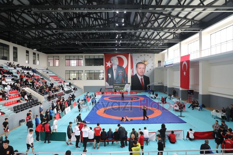Recep Tayyip Erdoğan Spor Kompleksi'nde ilk müsabaka