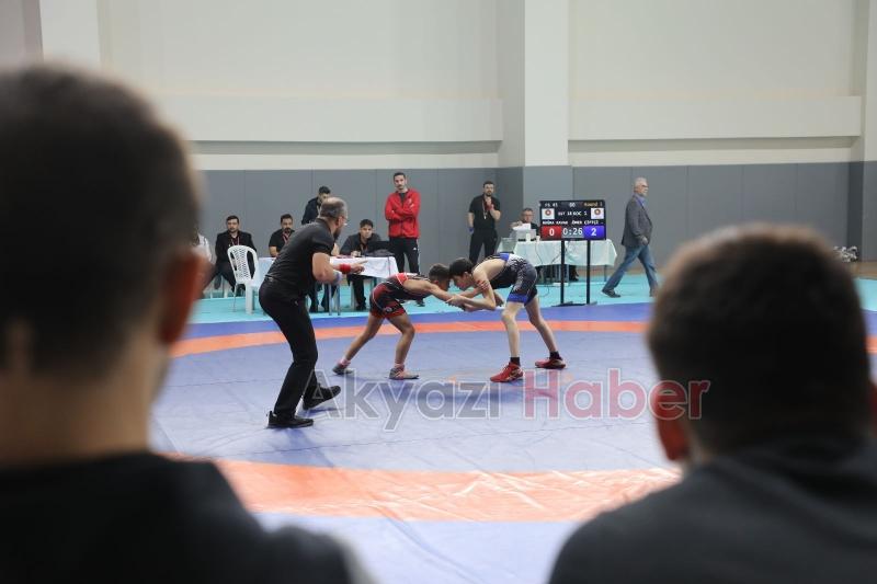 Recep Tayyip Erdoğan Spor Kompleksi'nde ilk müsabaka