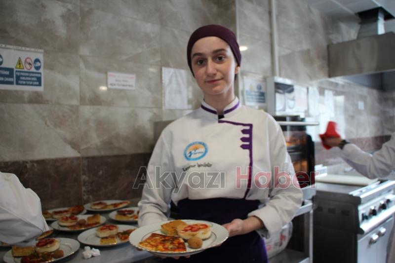 Öğrenciler glutensiz besin hazırladı