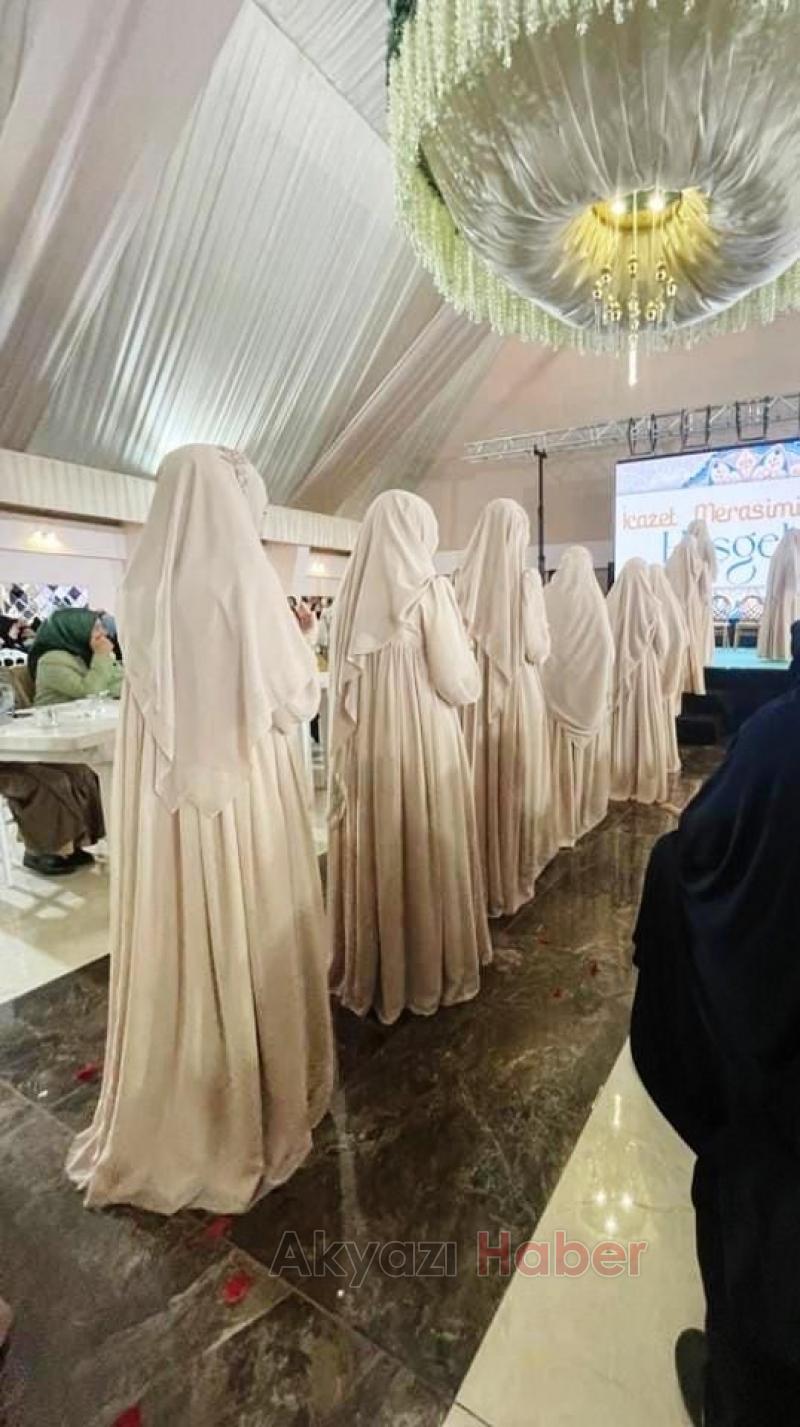 Sümeyye Hatun Kız Kur'ân Kursu'nda İcazet Programı yapıldı