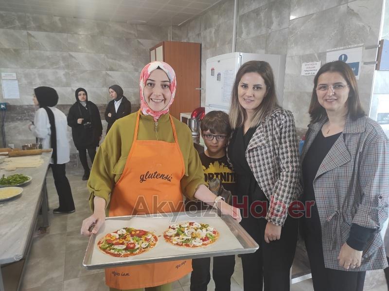Öğrenciler glutensiz besin hazırladı