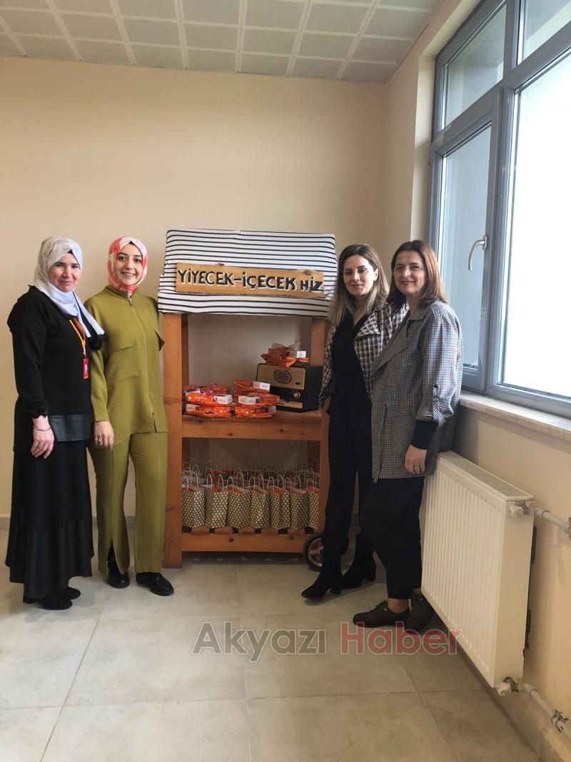 Öğrenciler glutensiz besin hazırladı