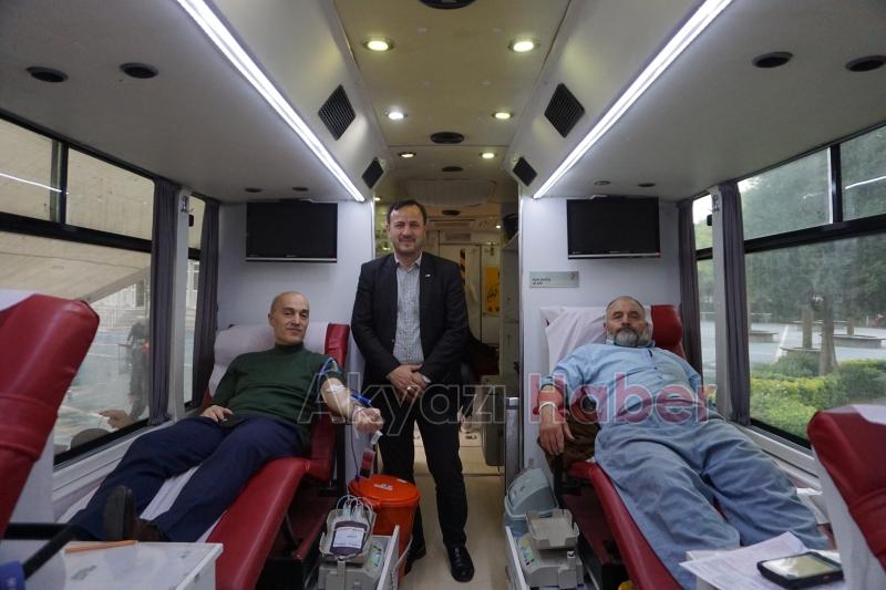 Akyazılılardan 84 ünite kan bağışladı