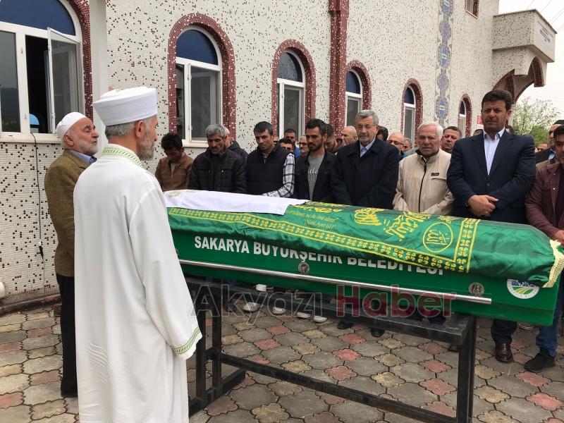 Soma'da madende öldü, Akyazı'da toprağa verildi