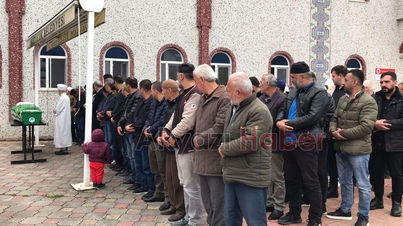 Soma'da madende öldü, Akyazı'da toprağa verildi