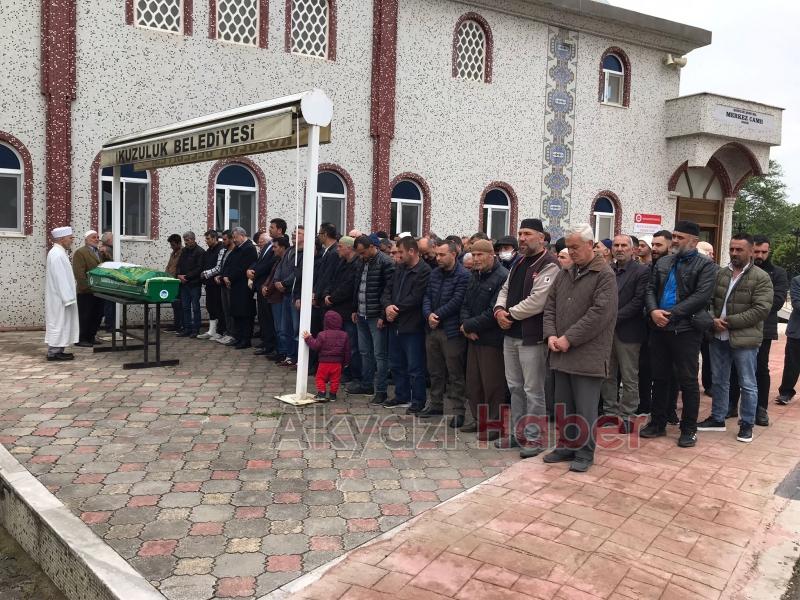 Soma'da madende öldü, Akyazı'da toprağa verildi