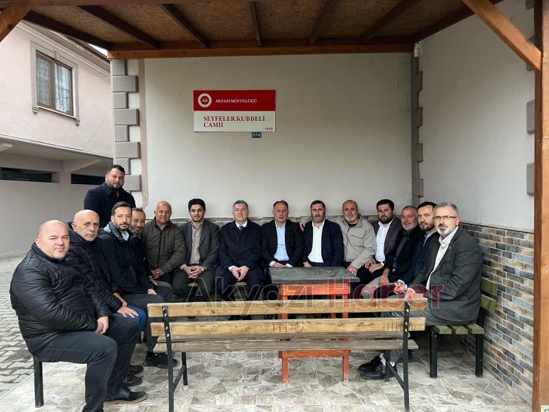 Ertuğrul Kocacık seçim çalışmasını 4 mahallede sürdürdü