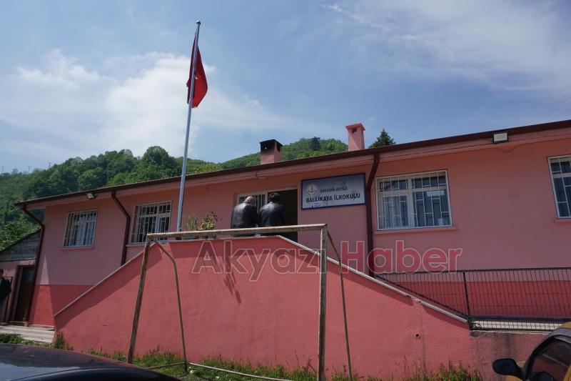 Akyazı sandık başında