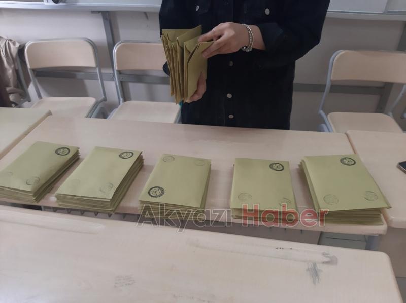 Sandıklar açıldı, oy sayımına geçildi