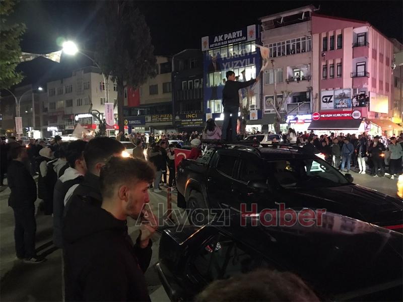 Erdoğan'ın ezip geçtiği Akyazı'da kutlamalar başladı