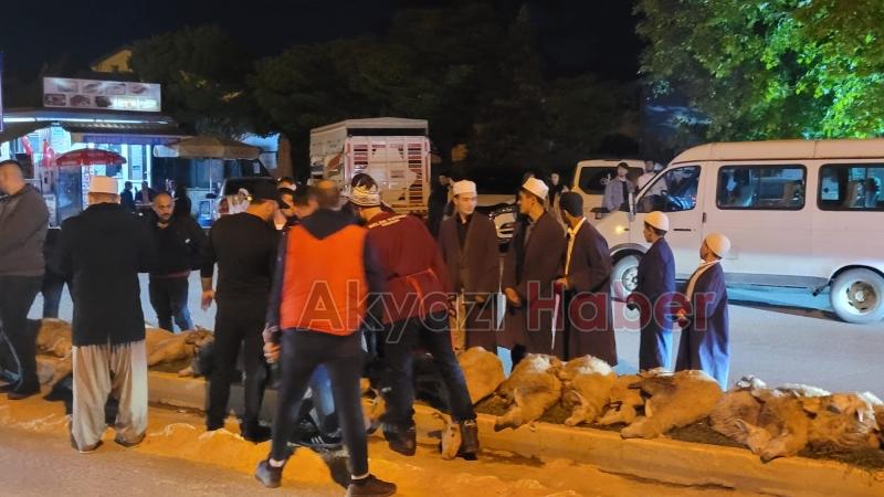 Akyazılı iş adamı Ömer Peker'den zafer kutlaması