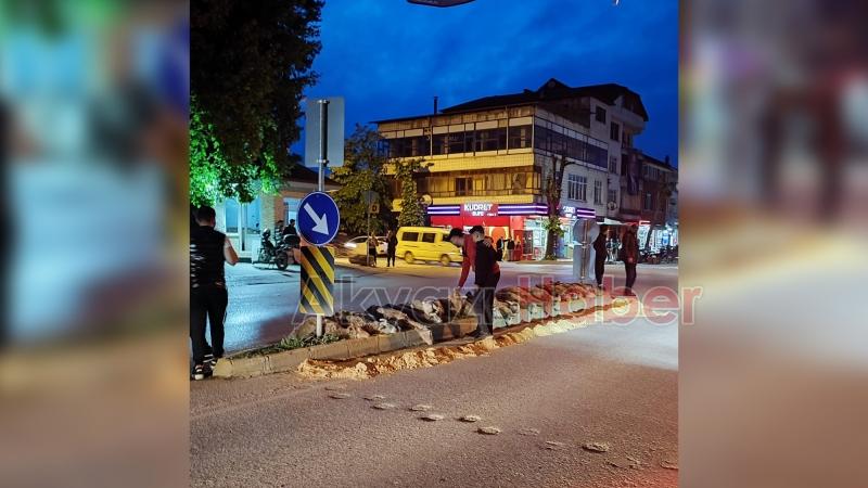 Akyazılı iş adamı Ömer Peker'den zafer kutlaması