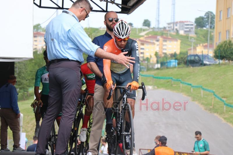 13 ülkeden 88 sporcu Sakarya'da yarışıyor