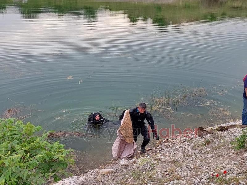 Gölete uçan araçta ölenler Sakaryalı çıktı