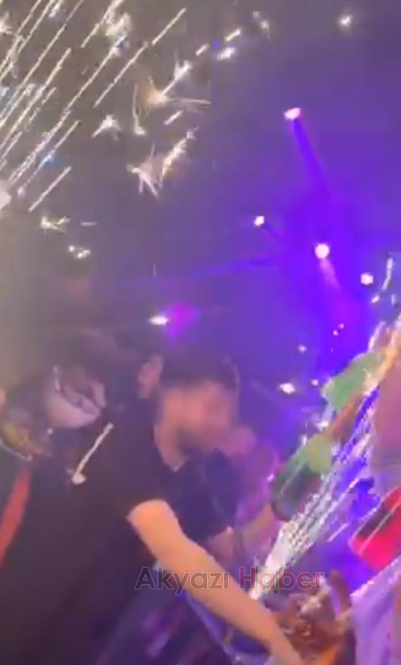 Büyü yalanıyla milyonluk vurgun yapıp paraları gece kulüplerinde yediler