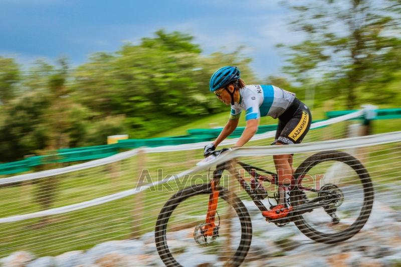 Ayçiçeği Bisiklet Vadisi kıyasıya rekabete sahne oldu