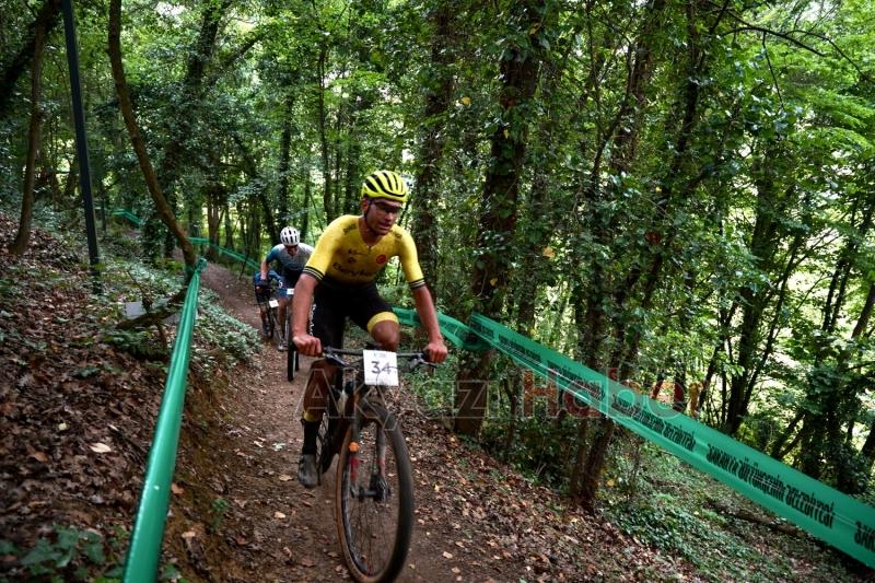 Ayçiçeği Bisiklet Vadisi kıyasıya rekabete sahne oldu